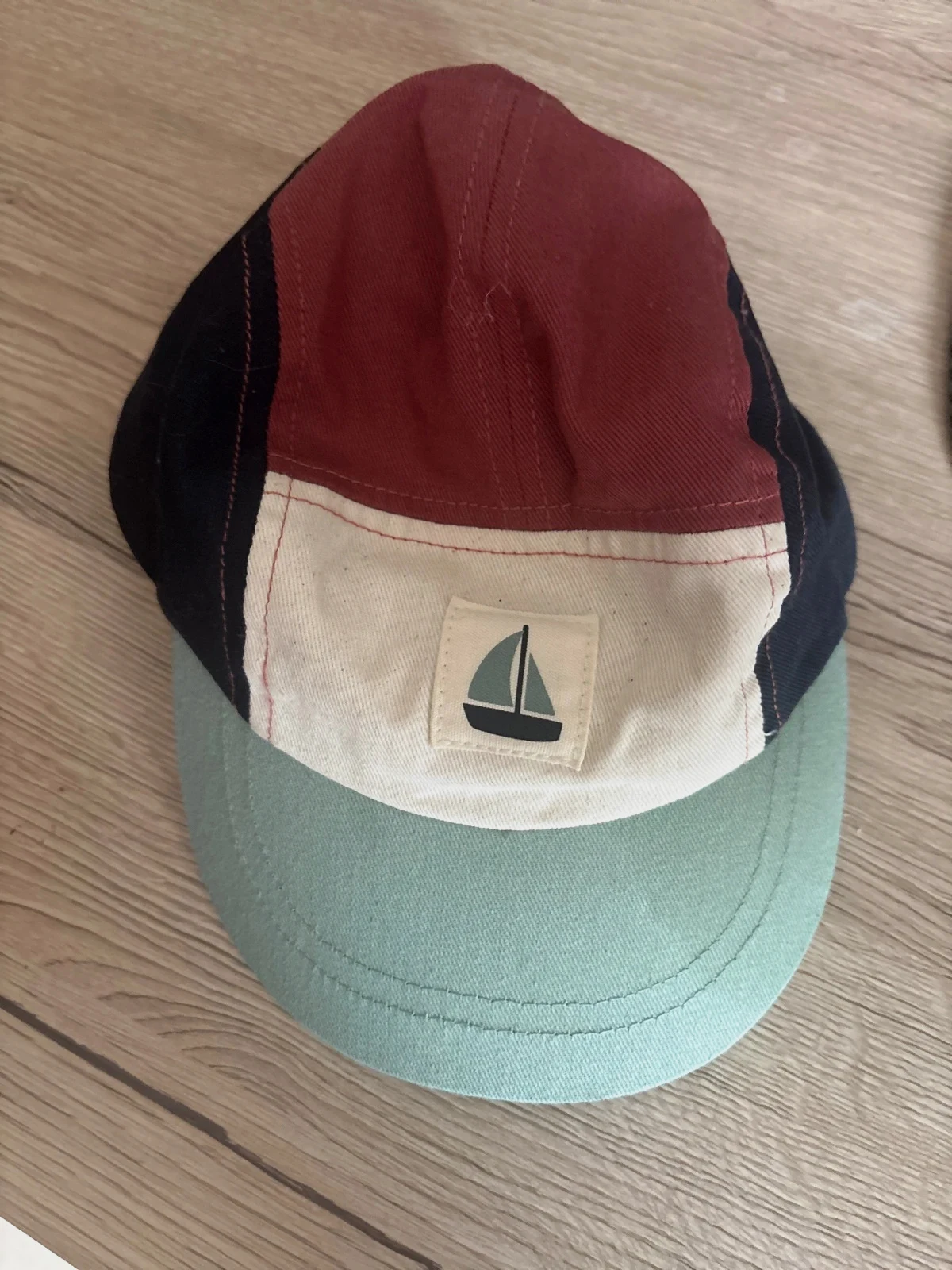 Casquette Kiabi enfant 👶 9/12mois – Kiabi – taille 6-12 mois, 47 cm