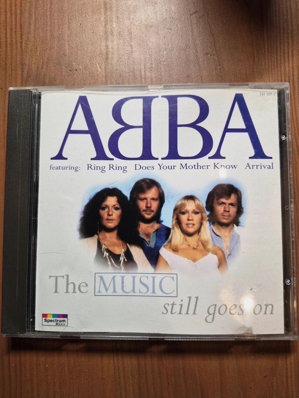 Cd audio ABBA ( the music still goes on)