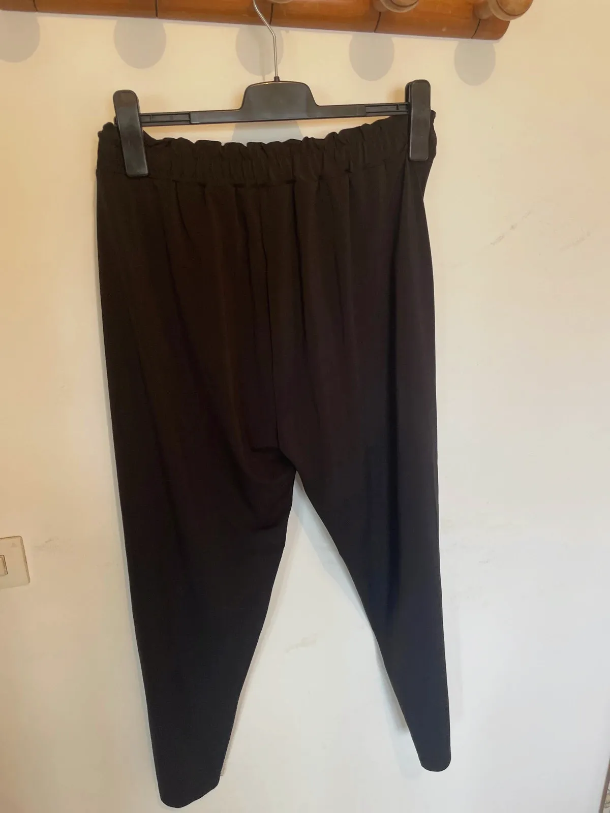 Pantalón negro fluido cintura elástica - Talla L (40/42) - Muy cómodo – taille L / 40 / 12 4