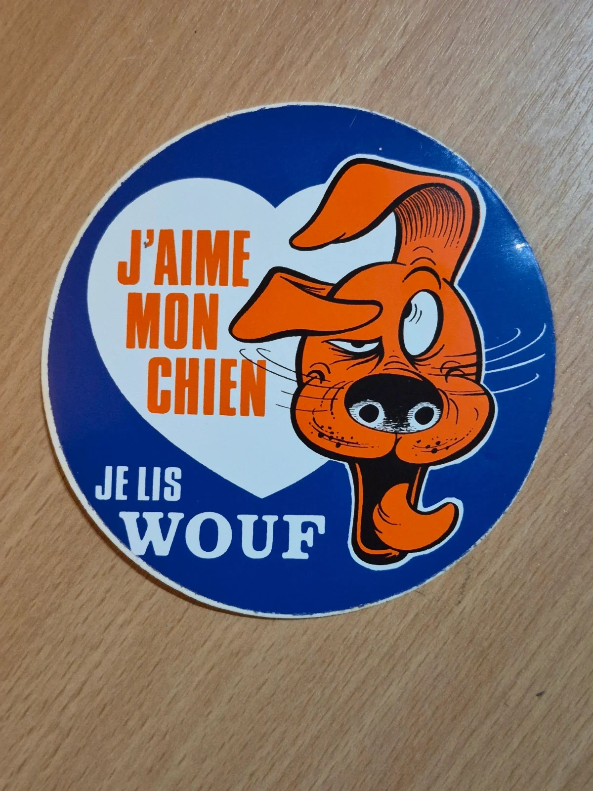 Autocollant vintage années 90 magazine Wouf – Wouf