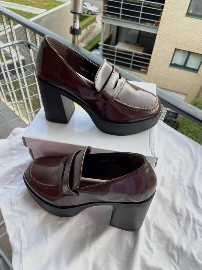 Talon femme 37 – Cm paris – taille EU 37