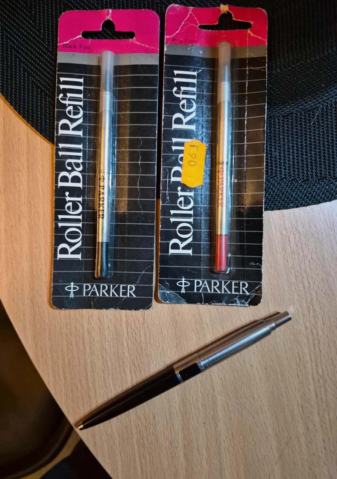 Lot vintage Parker Stylo bille tout acier inoxydable + 2 recharges scellées Années 70/80