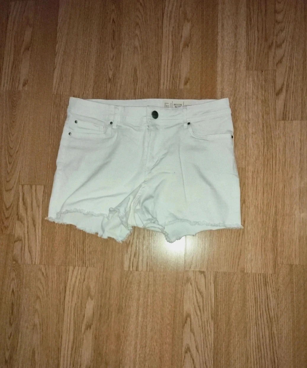 Short blanco
