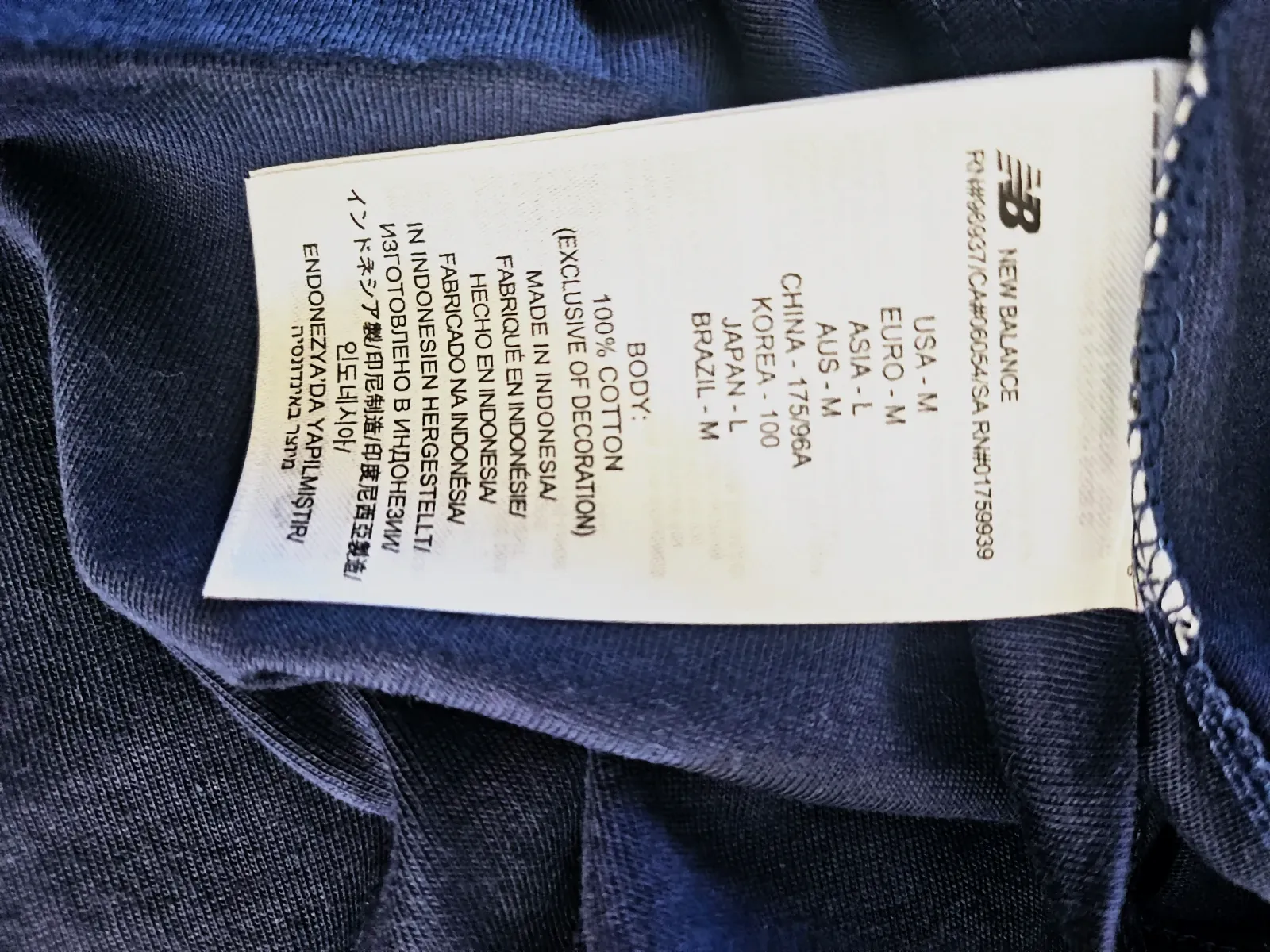 T-shirt New Balance bleu marine – New Balance – bleu marine – taille M 2