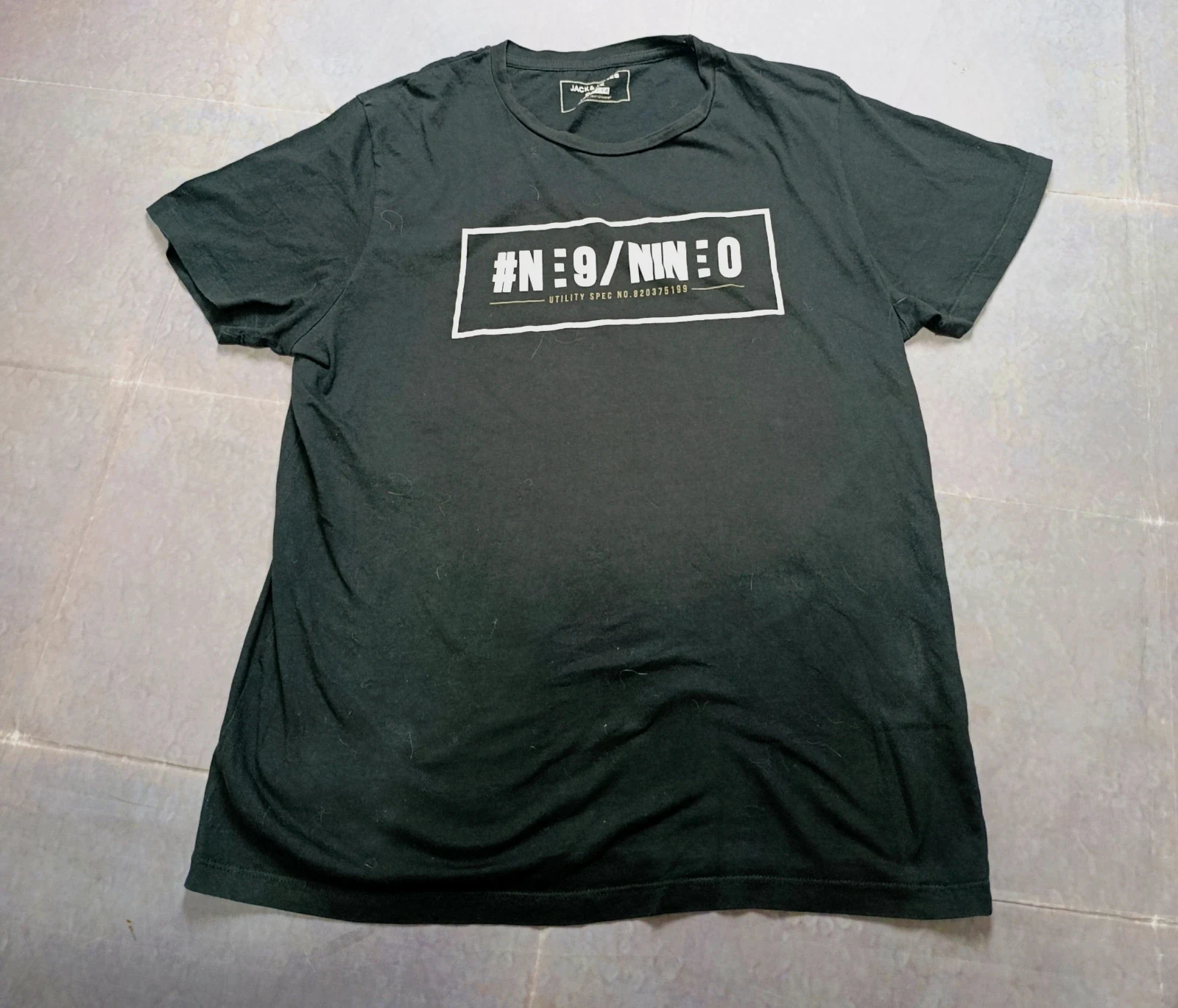 Camiseta negra Jack & Jones CORE con estampado / Jack & Jones CORE black t-shirt with print Size M