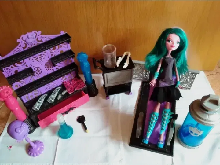 Muñeca Monster high laboratorio con accesorios  – Monster High – verde y blanco 2