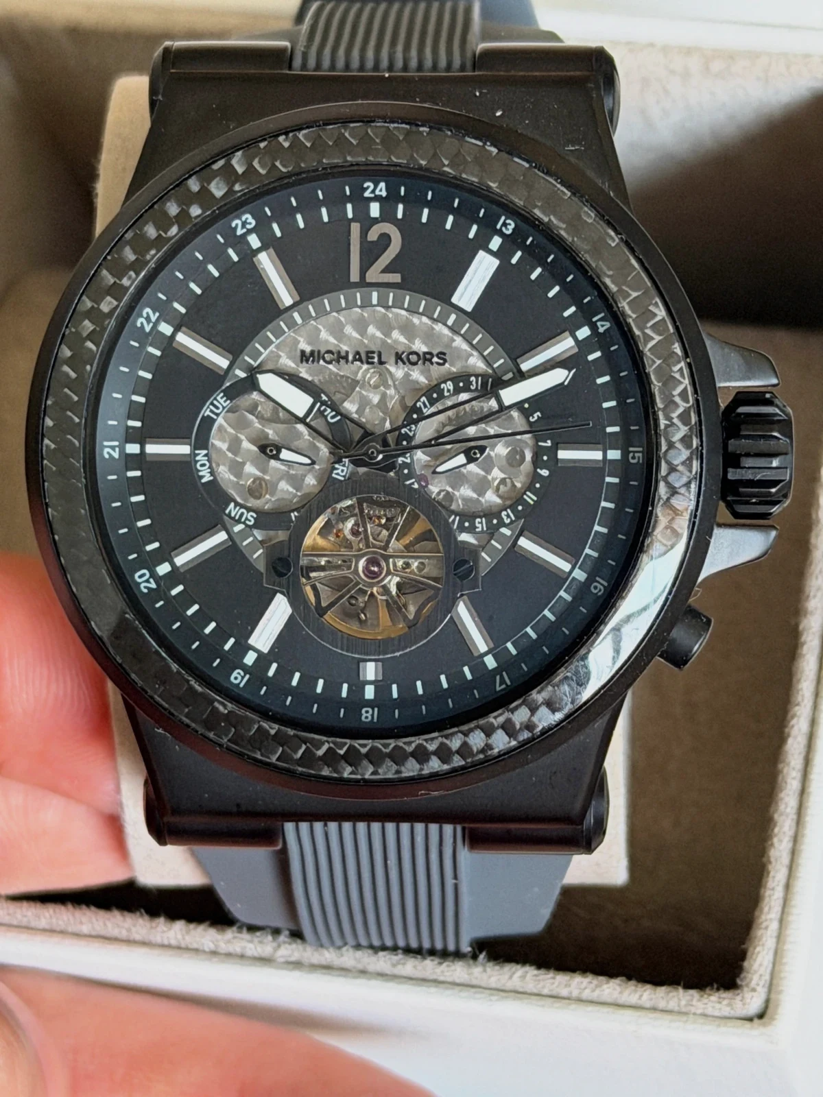 Montre Automatique Michael Kors (MK-9026) Édition Carbone & Silicone Éxcellent État