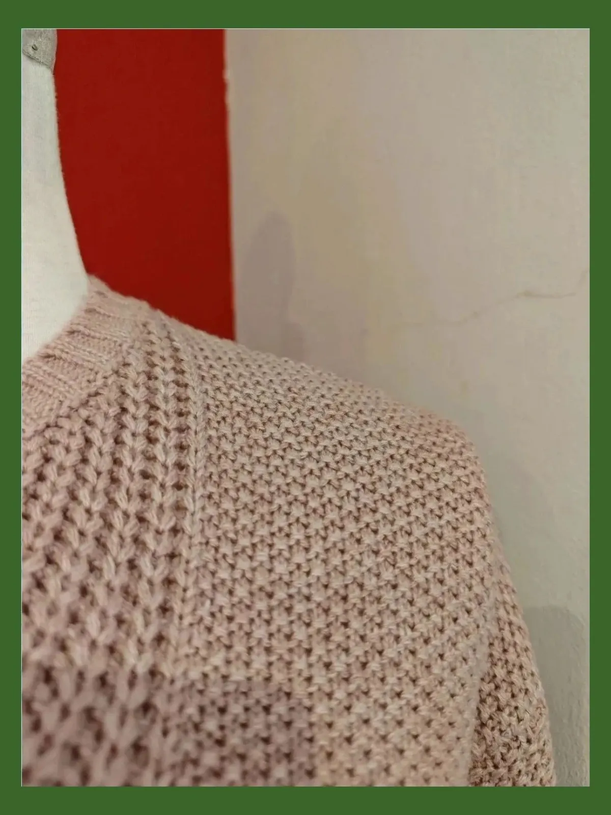 🌺 Jersey rosa con punto de ochos en el frente – Sfera Basic – taille XL / 42 / 14 4