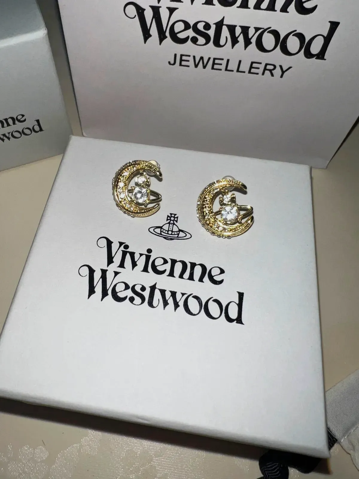 Vivienne Westwood boucles d'oreilles dorées – Vivienne Westwood – doré – taille Taille unique 3