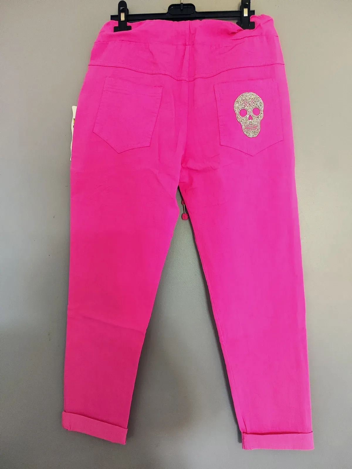 Pantalon fuchsia avec motif tête de mort en strass – Pomelo – taille Taille unique 3