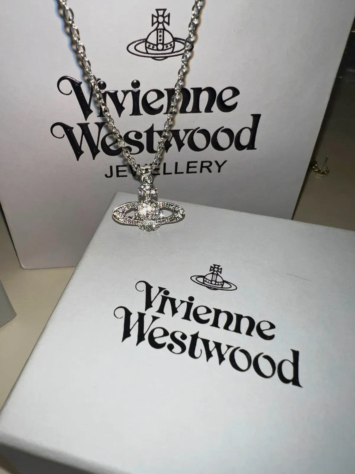 Vivienne Westwood collier pendentif argent – Vivienne Westwood – argenté – taille Taille unique 7