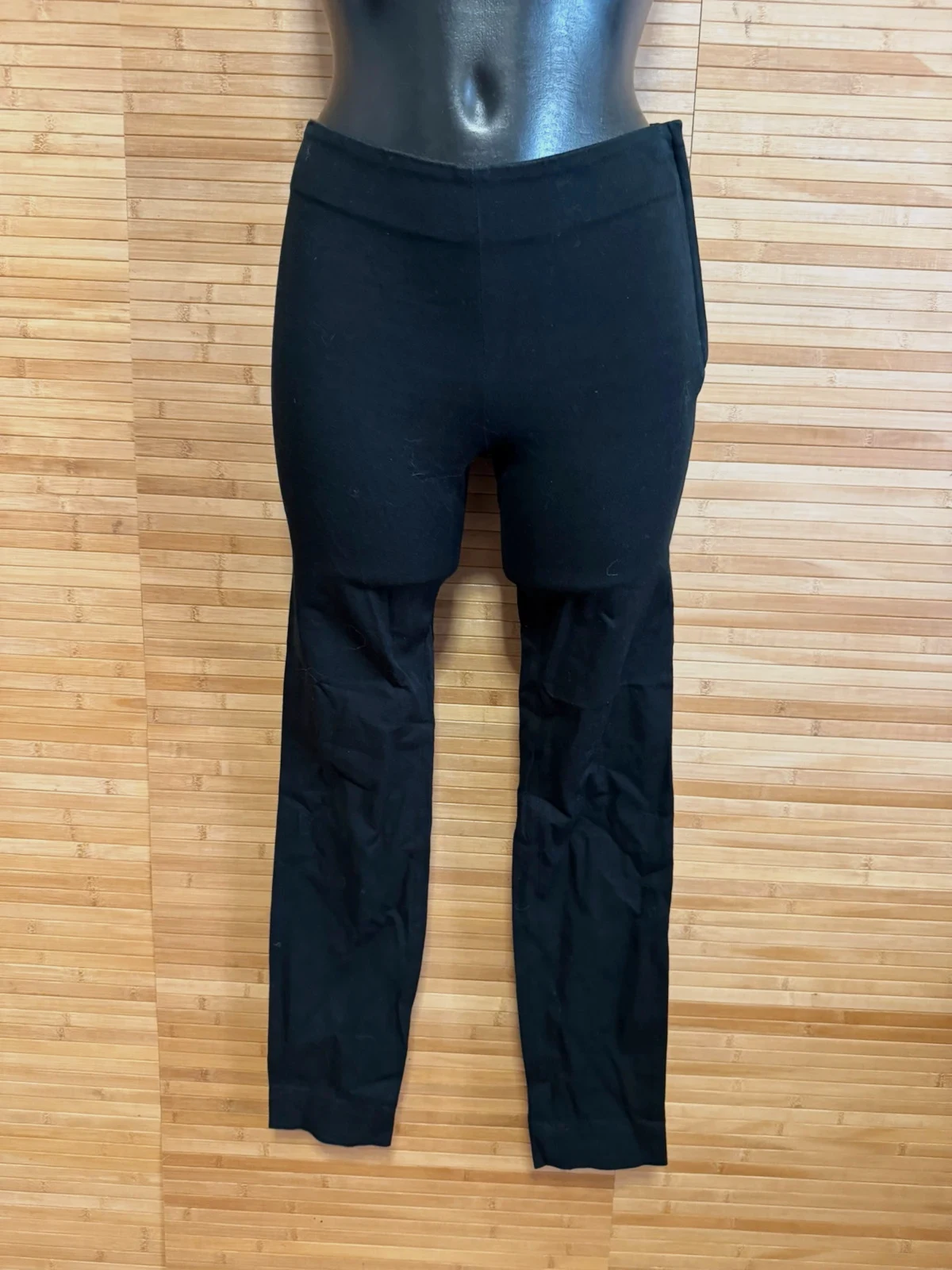 Pantalones pitillo negro de marca Cos talla 34 😍