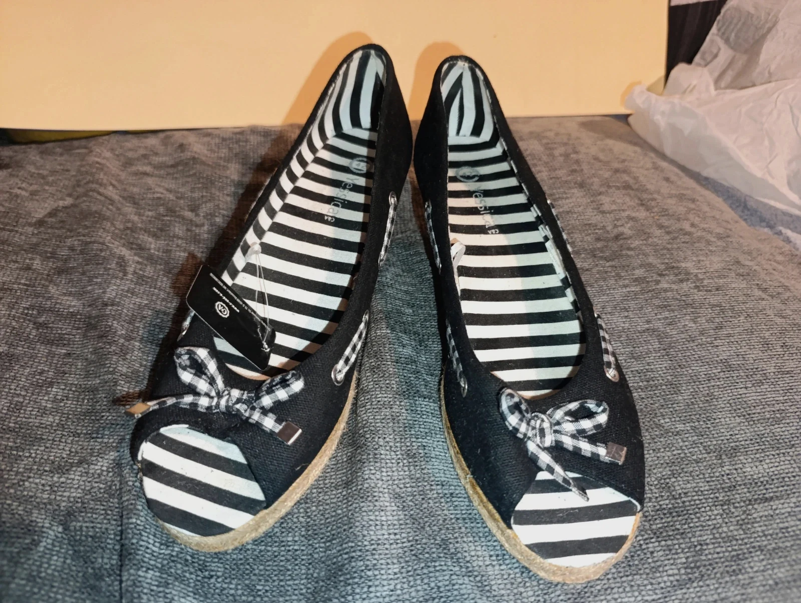 Alpargatas con tacón de cuña Yessica by C&A talla 42
