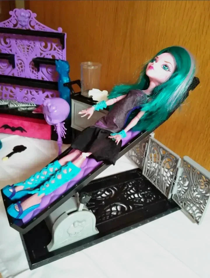 Muñeca Monster high laboratorio con accesorios 