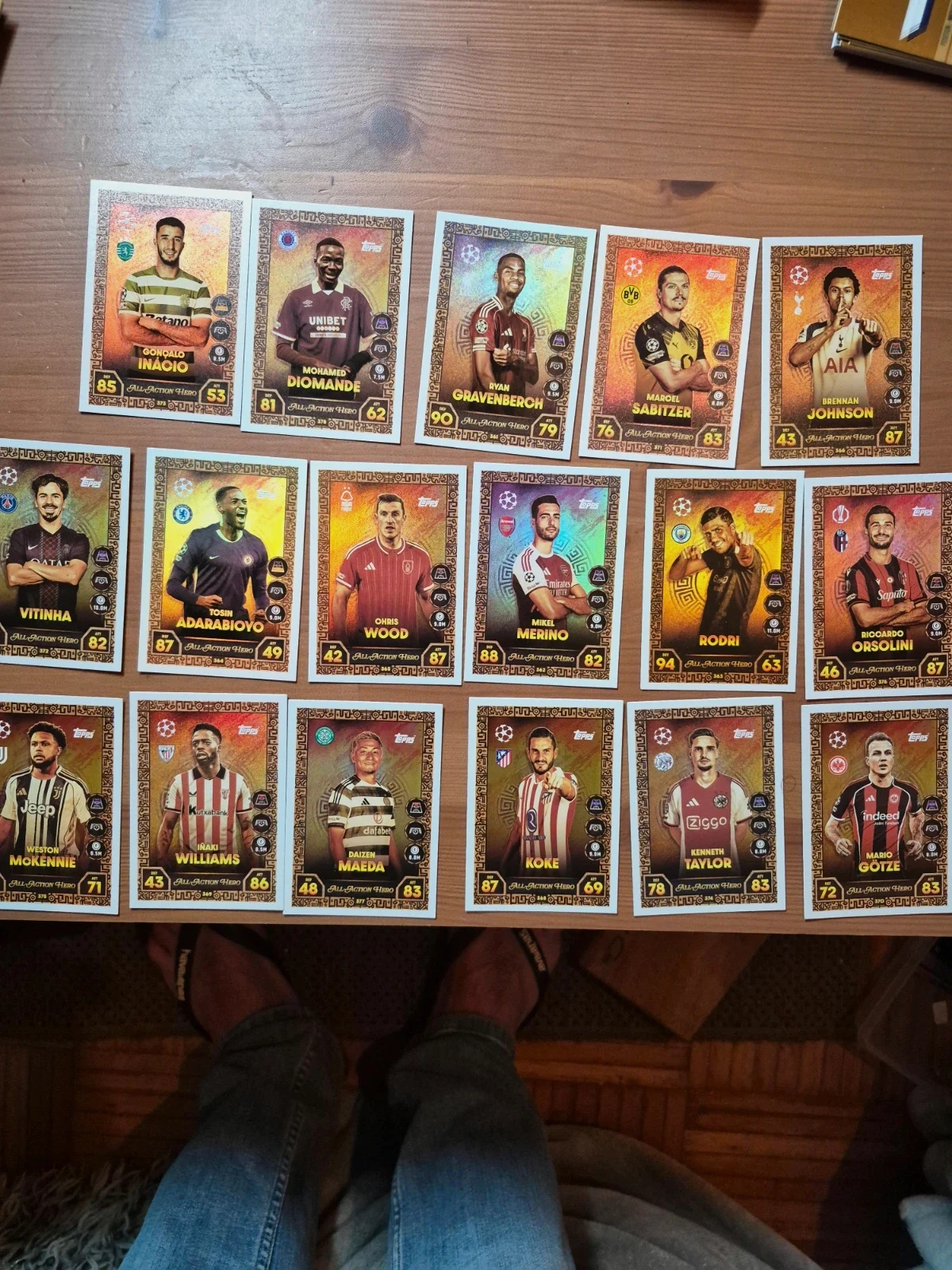 Lot de 17 cartes all action hero