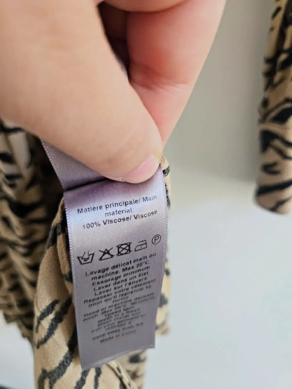 Robe zébré Zadig & Voltaire modèle Rinka Tiger taille S neuf avec étiquette – Zadig & Voltaire – beige et noir – taille S 7