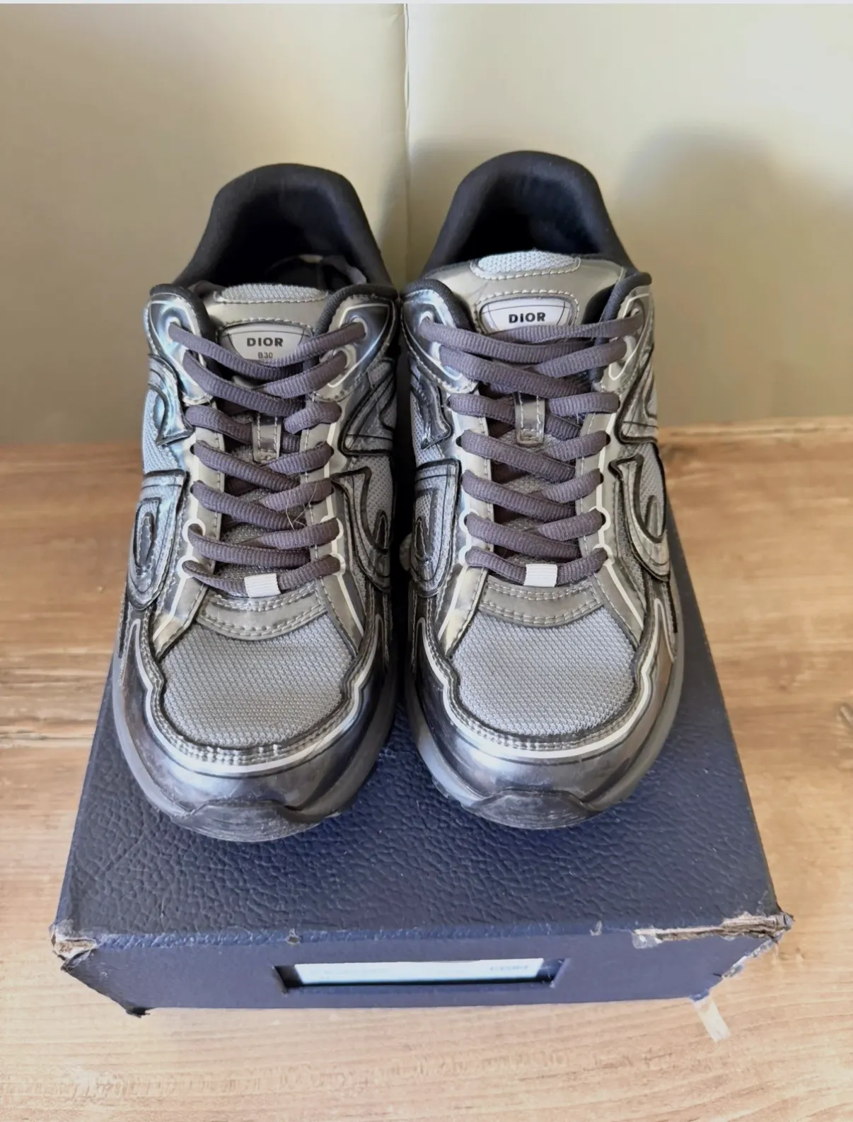 Dior B30 Gris Argenté Sneakers Homme Très Bon État – Dior – gris argenté – taille 43,5 2