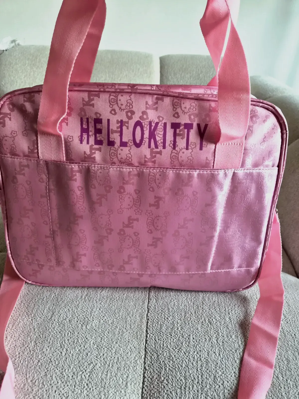 Sac de voyage Hello Kitty rose – neuf avec étiquette 🎀 – Sanrio – rose – taille M 7
