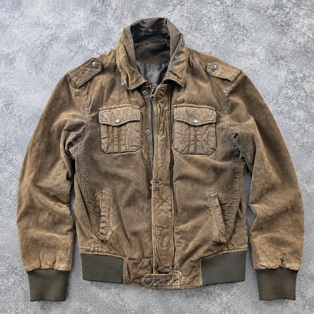 Devred blouson en daim marron patiné – Veste workwear militaire vintage