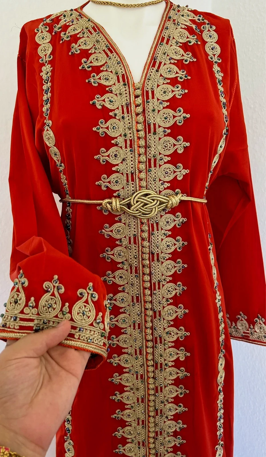 Caftan avec ceinture crêpe de soie original