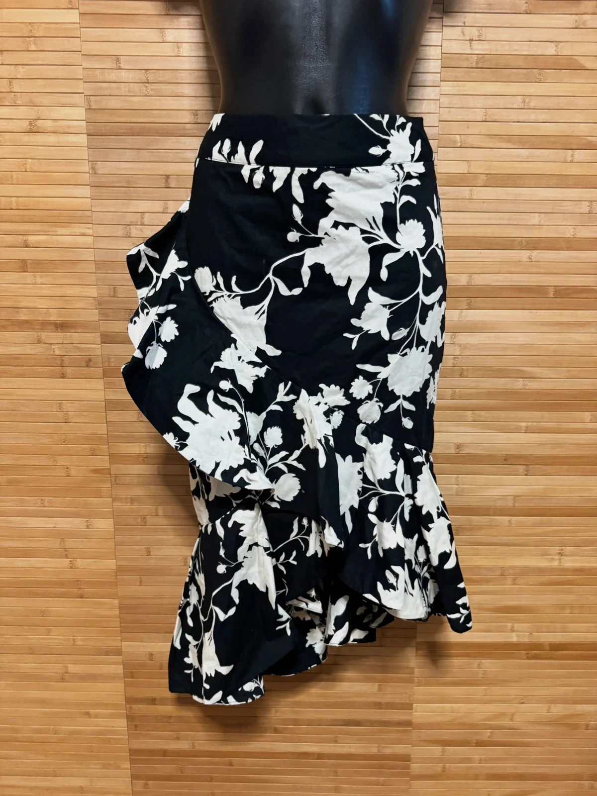 Divina falda con volantes talla 36 😍 – H&M – taille S / 36 / 8
