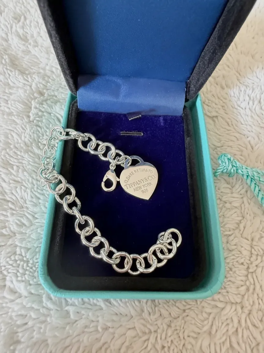 Bracelet Tiffany & Co cœur argenté – Tiffany & Co – argenté – taille Taille unique 5
