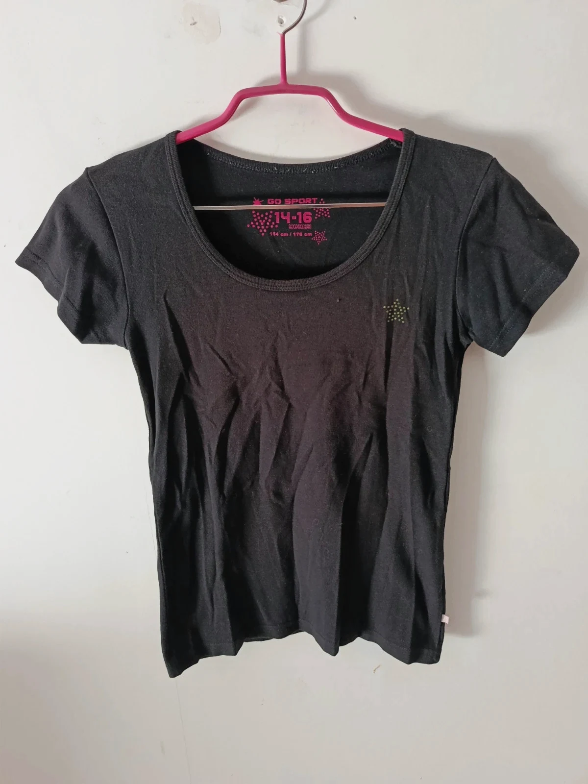 🧡Je vends ce t-shirt Go Sport noir🧡