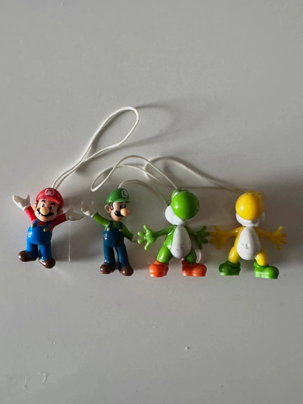 Mini figurines porte-clefs Nintendo Mario & co x4