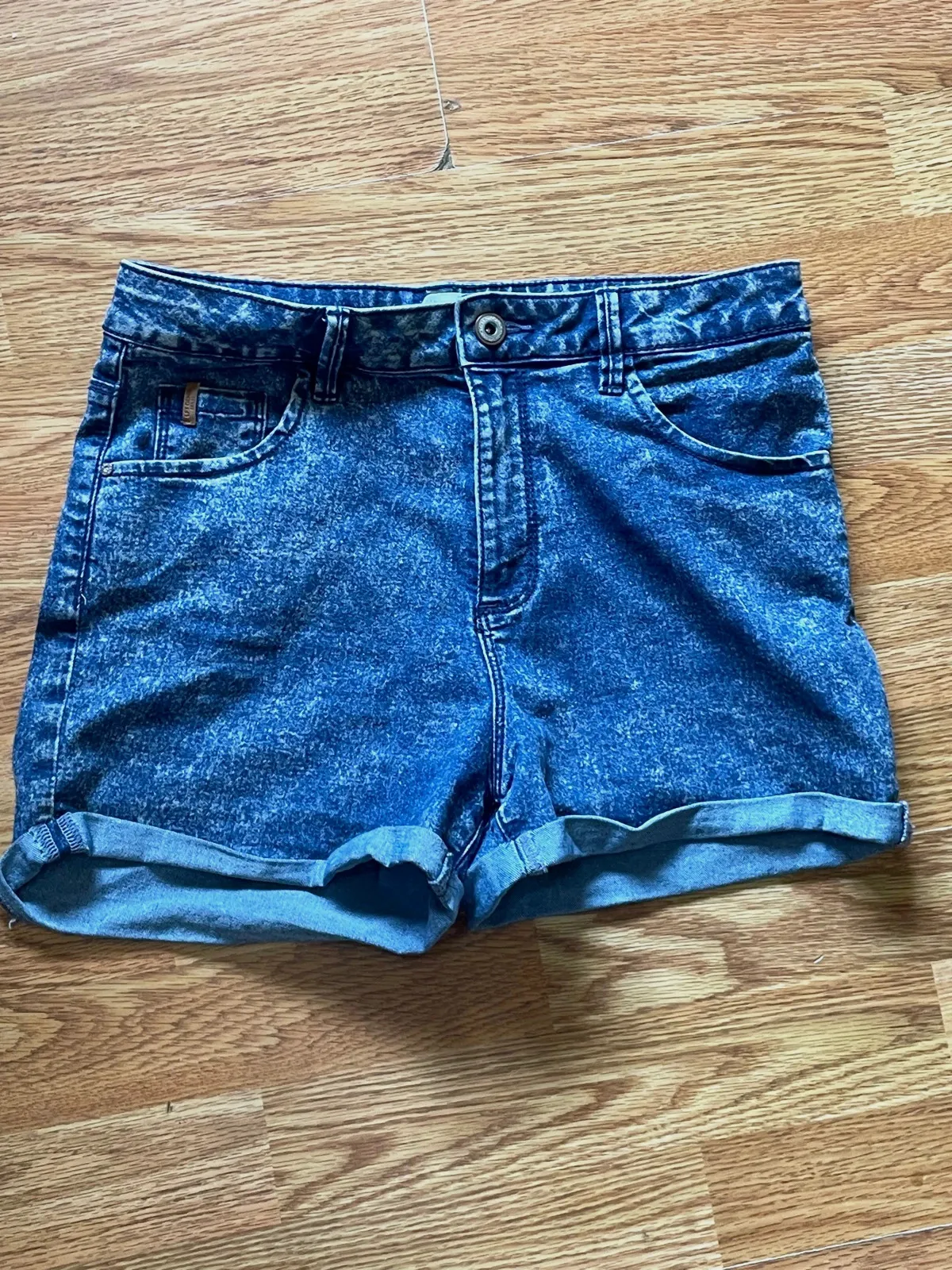 Shorts vaqueros tiro alto Lefties – Talla 38 – Lavado Ácido – Lefties – taille M / 38 / 10 4
