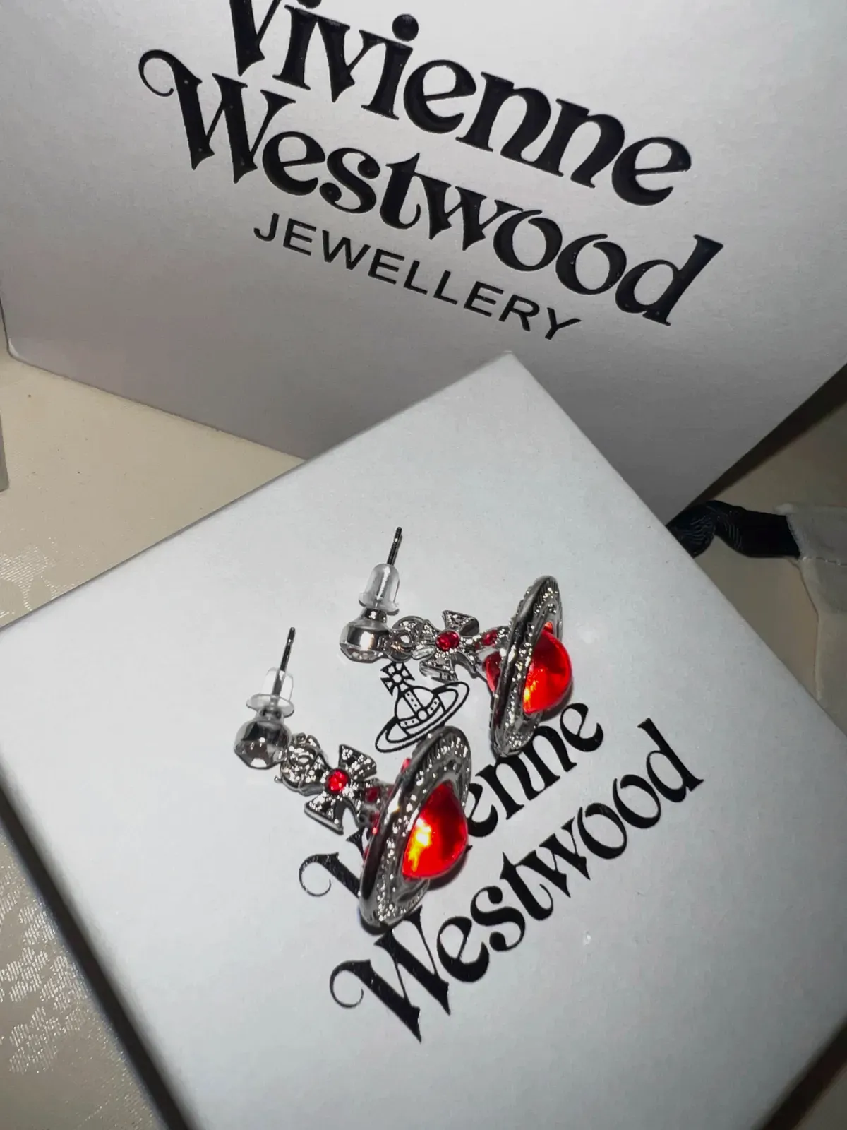 Boucles d'oreilles Vivienne Westwood orb rouge – Vivienne Westwood – rouge – taille Taille unique 7