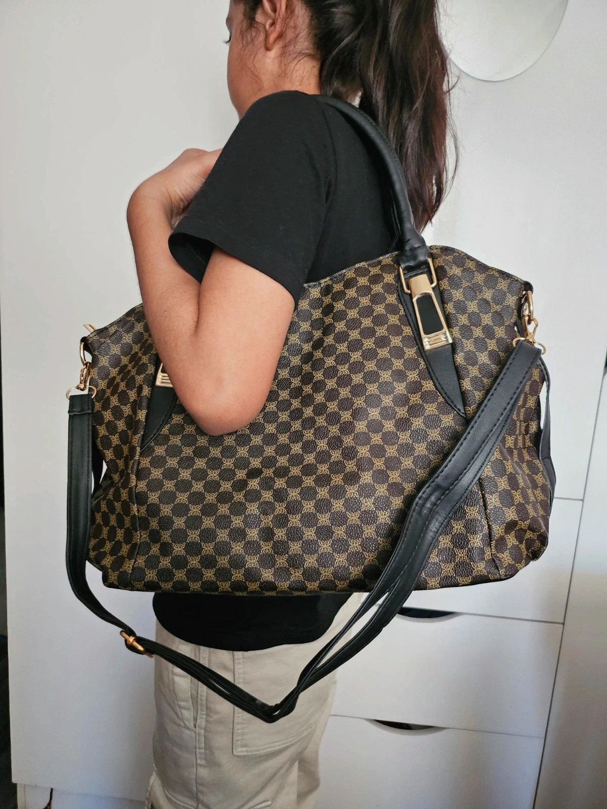 brand new Shoulder bag