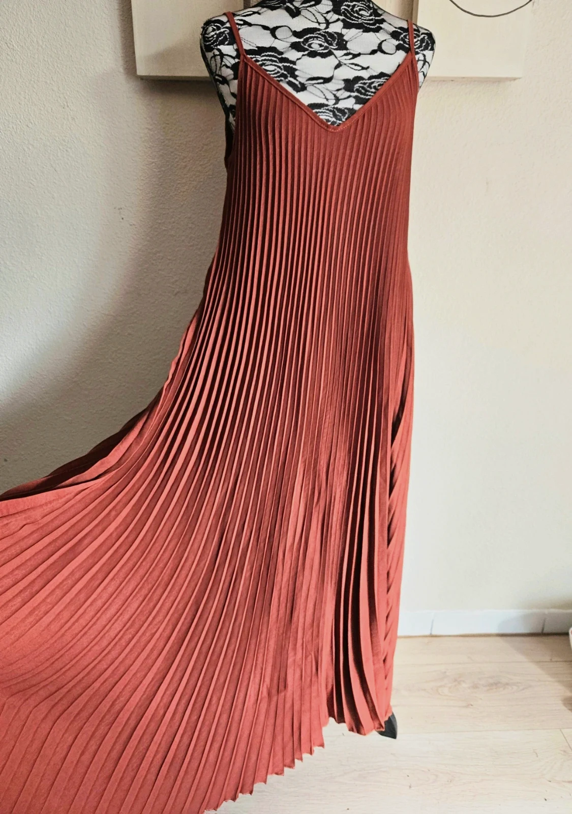 Robe longue plissée - TU 44 au 52 - Made in ltaly – New Collection – taille XXL / 44 / 16