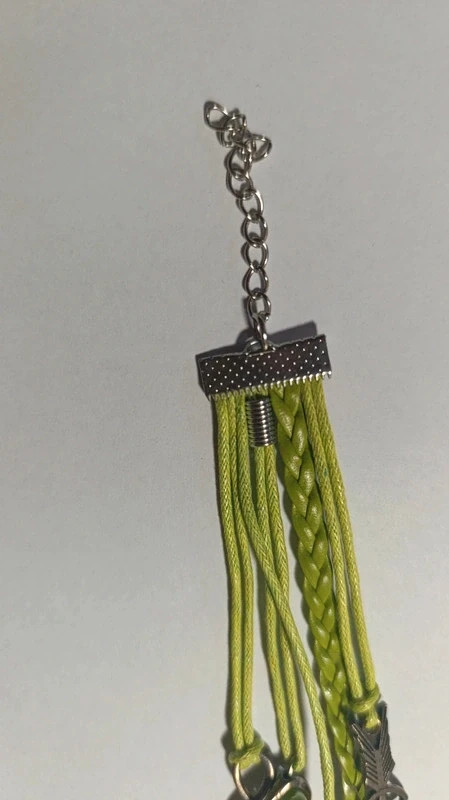 Pulsera verde – No Label 3