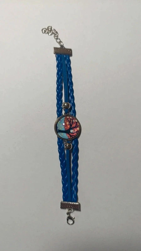 Pulsera azul oscura