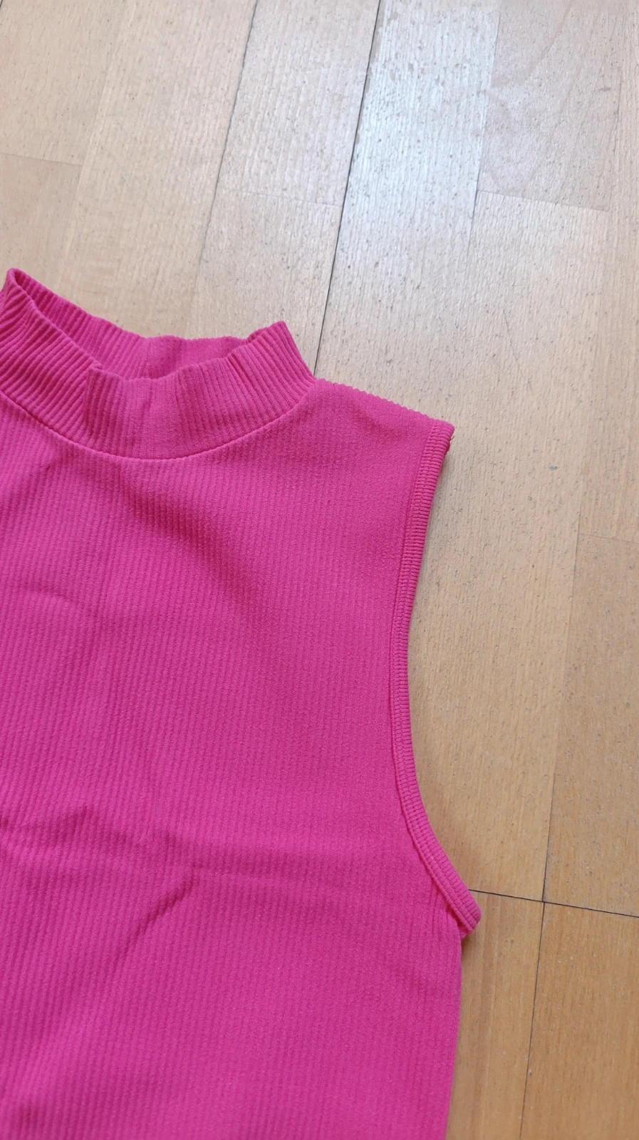 Top rosa neón – Stradivarius – taille L / 40 / 12 2