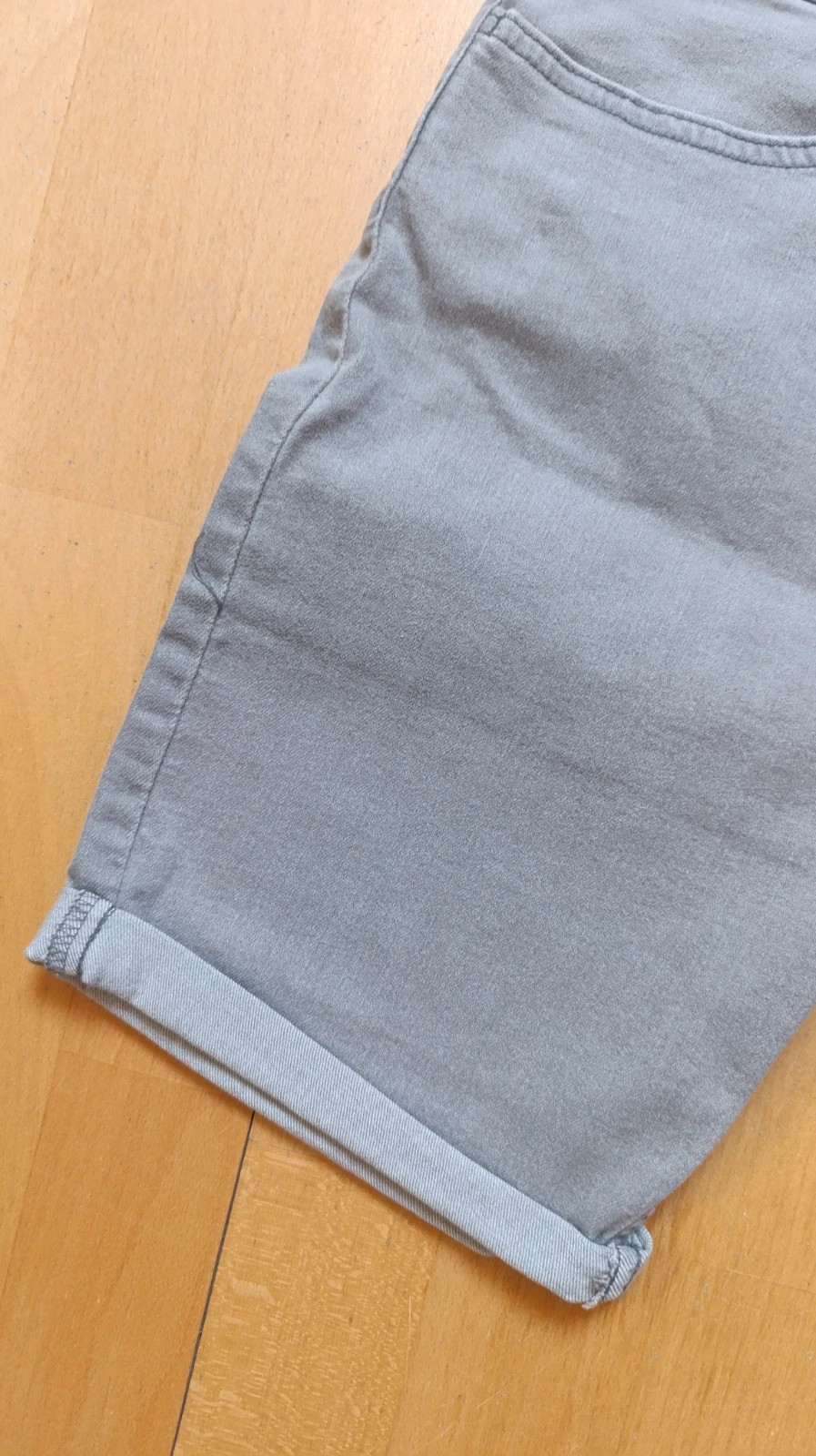 Pantalón vaquero corto gris – H&M – taille XS 4