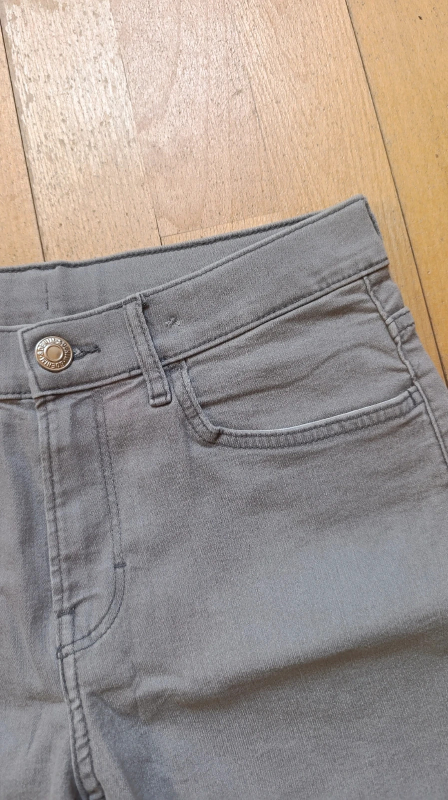 Pantalón vaquero corto gris – H&M – taille XS 3
