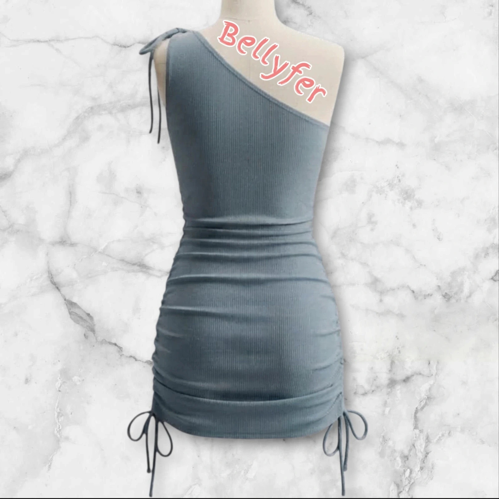 Vestido corto ajustado – Local – taille L / 40 / 12 2