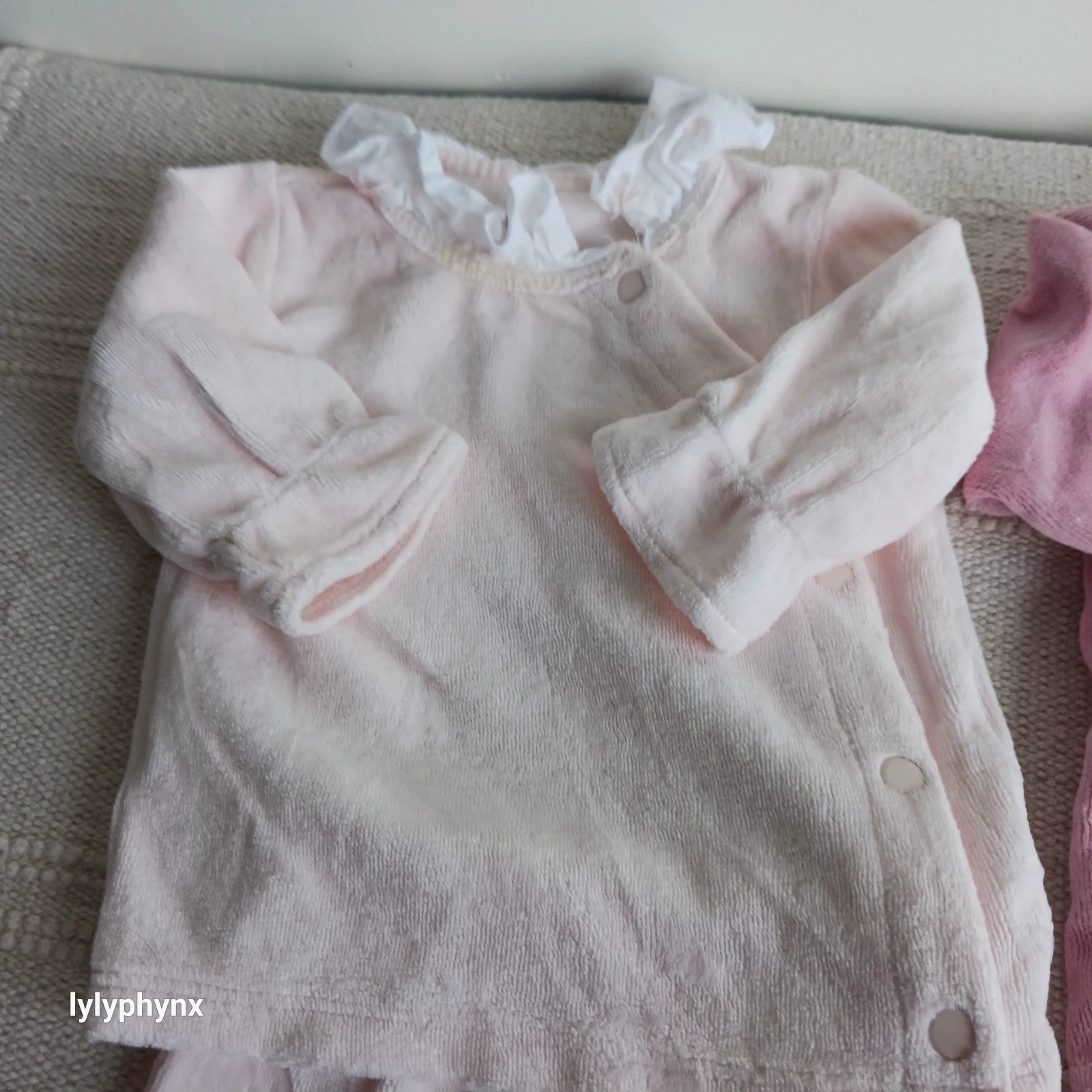💕 Lot de 2 pyjamas bébé fille tout doux 1 mois et 3 mois – Rose et blanc – Kiabi – taille 1-3 mois / 56 cm 4