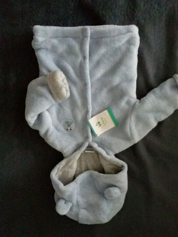 Cardigan bleu ciel
