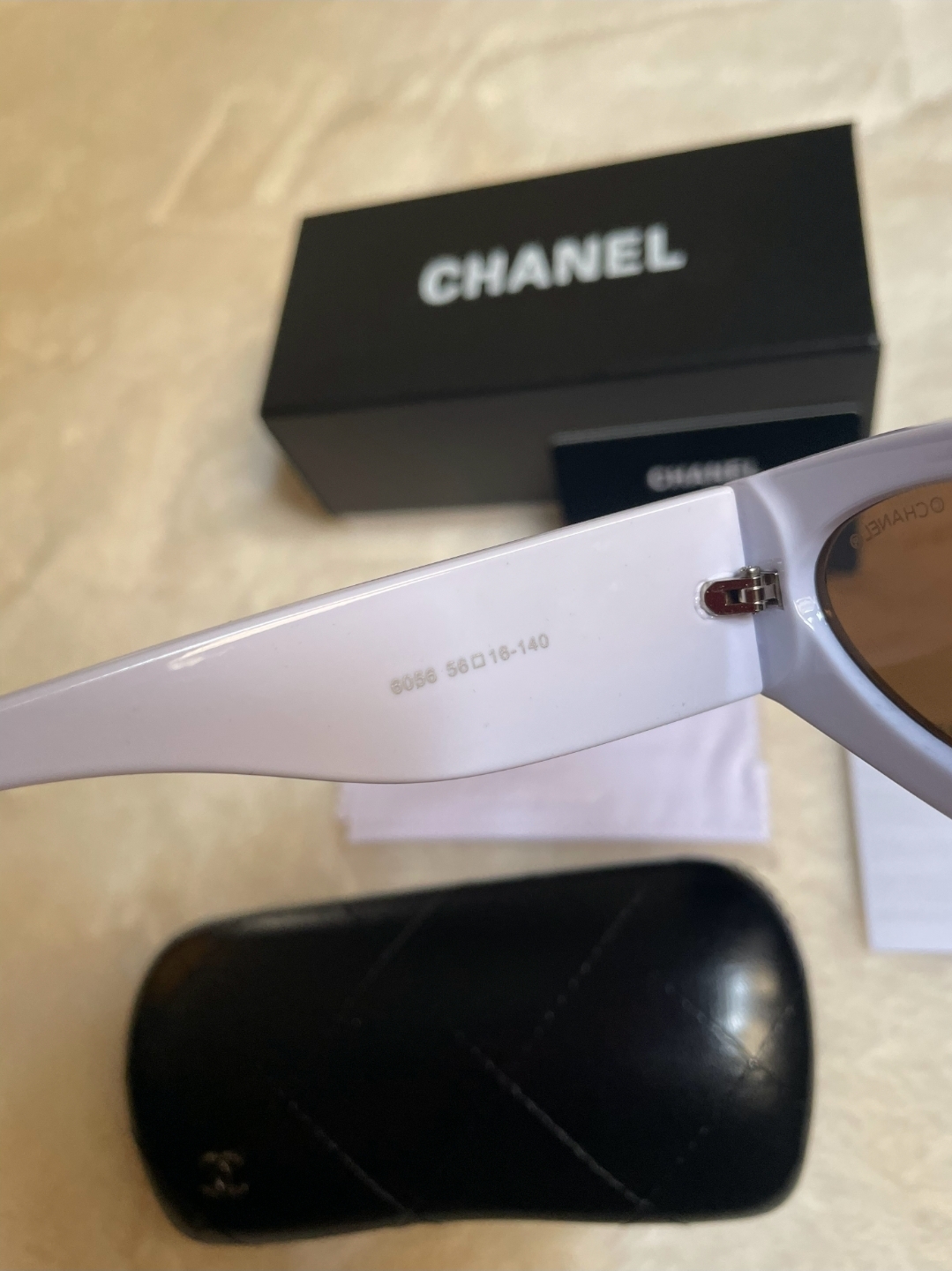 Lunette de Soleil Chanel 7