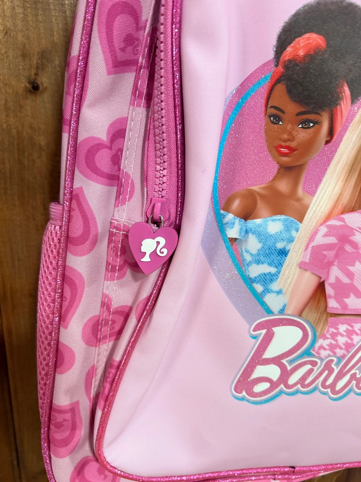 Mochila escolar Barbie rosa – Barbie 3