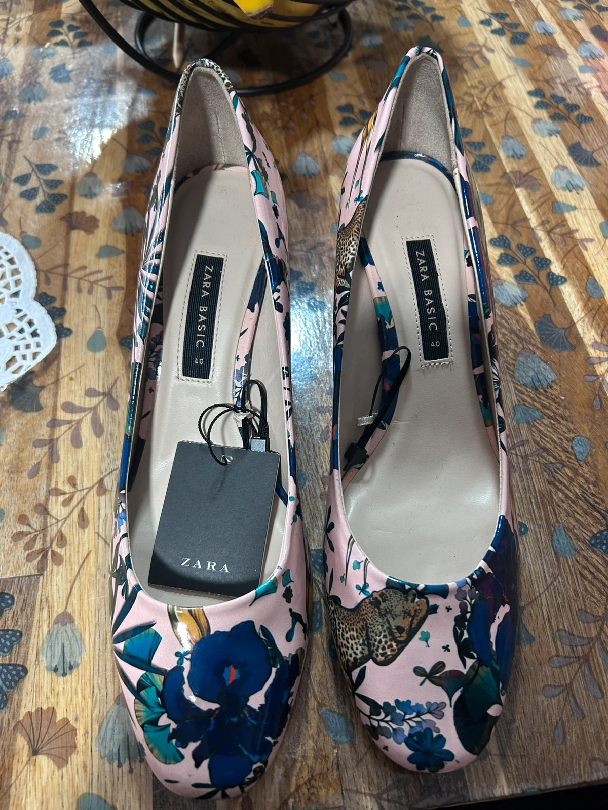 Zapatos Zara Talla 40 Estampado Floral – Zara – taille 40