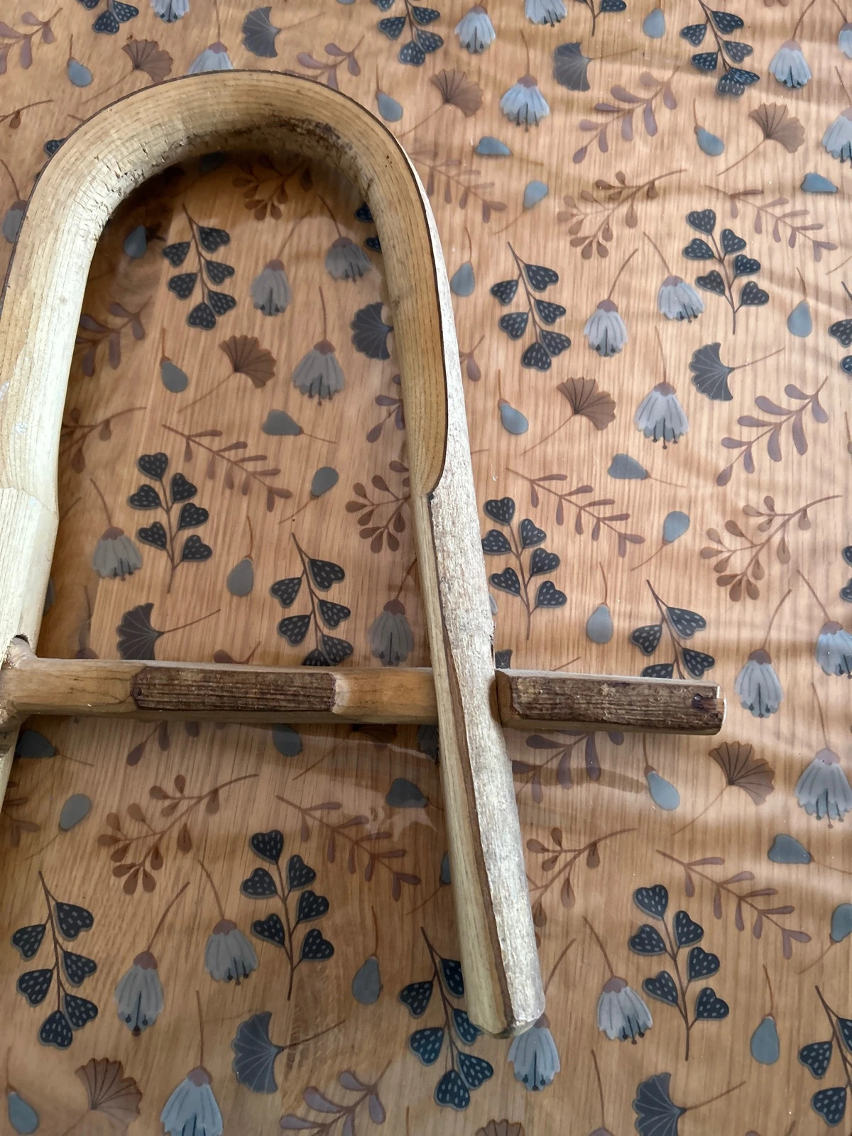 Yugo artesanal de madera 3