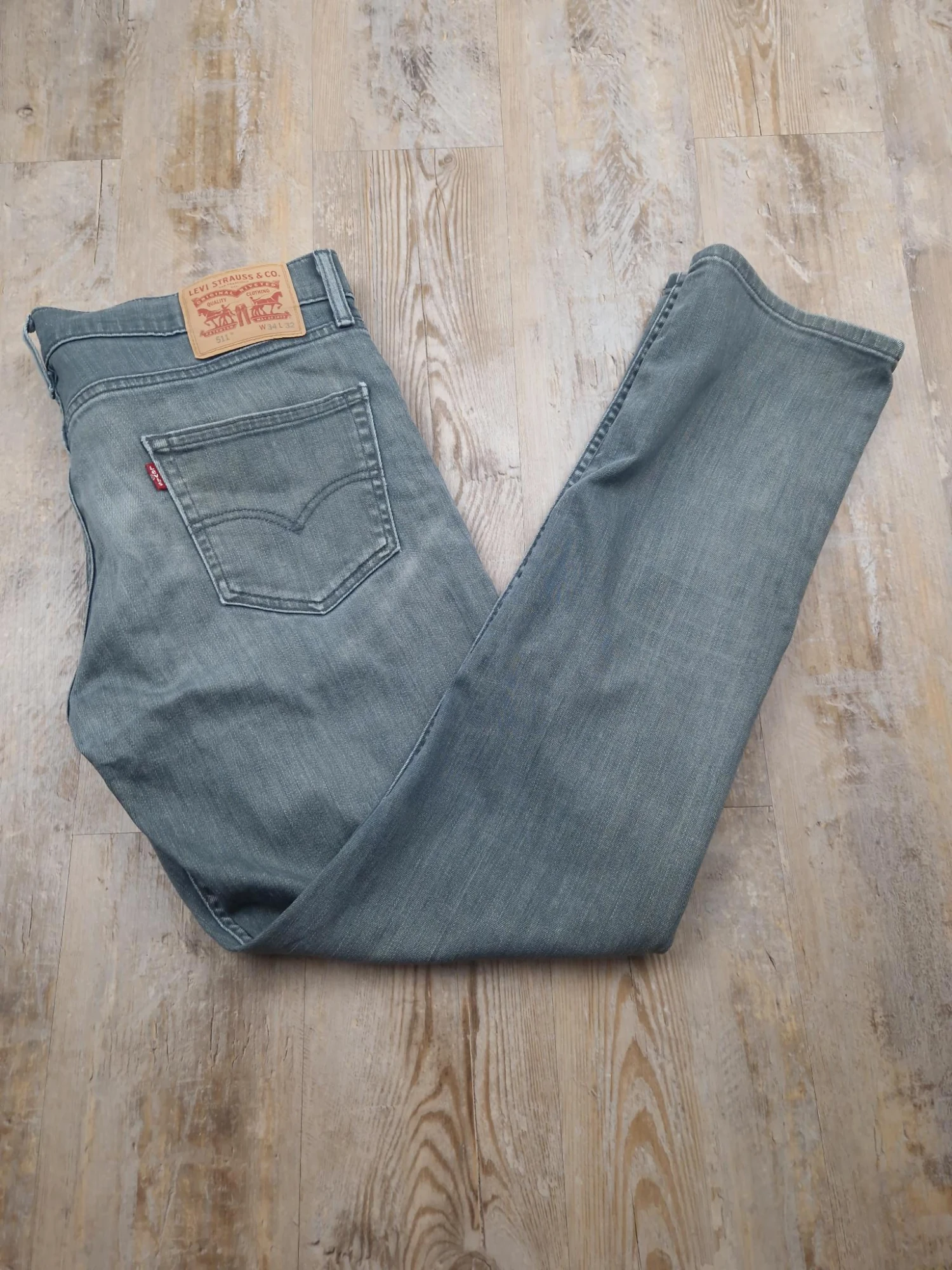 Jean slim Levi's 511 W34 L32 gris – Levi's – taille 44