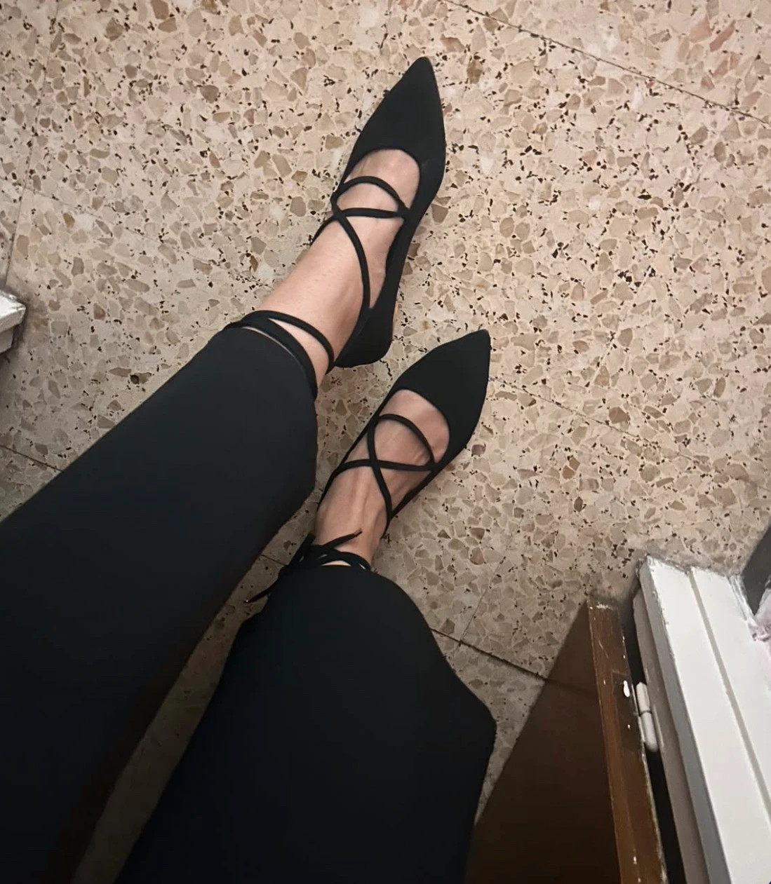 Bailarinas negras de antelina con cordones – ardene – taille 37 2