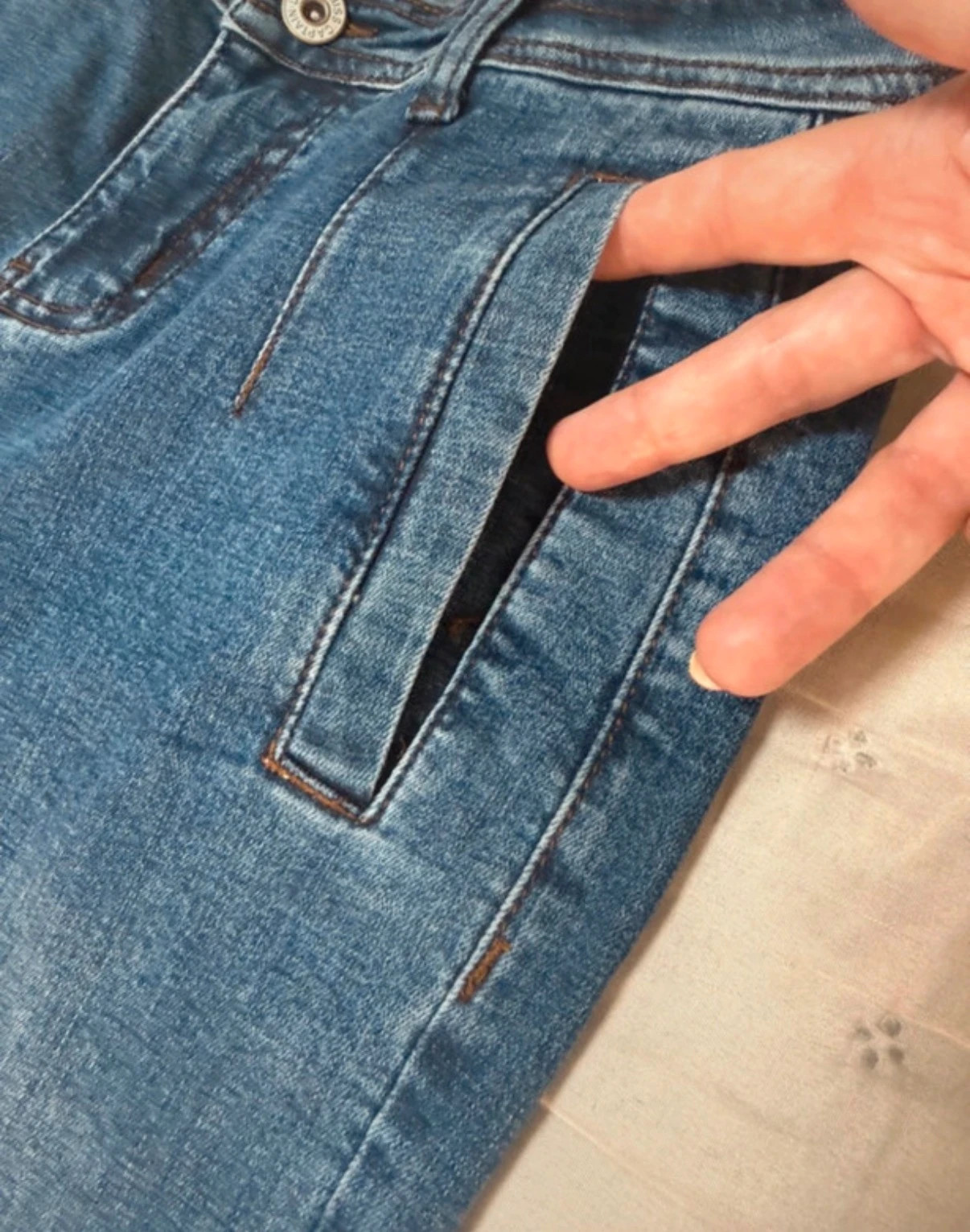 Vaquero desgastado y con Pinzas traseras – Little Miss – taille S / 36 / 8 4