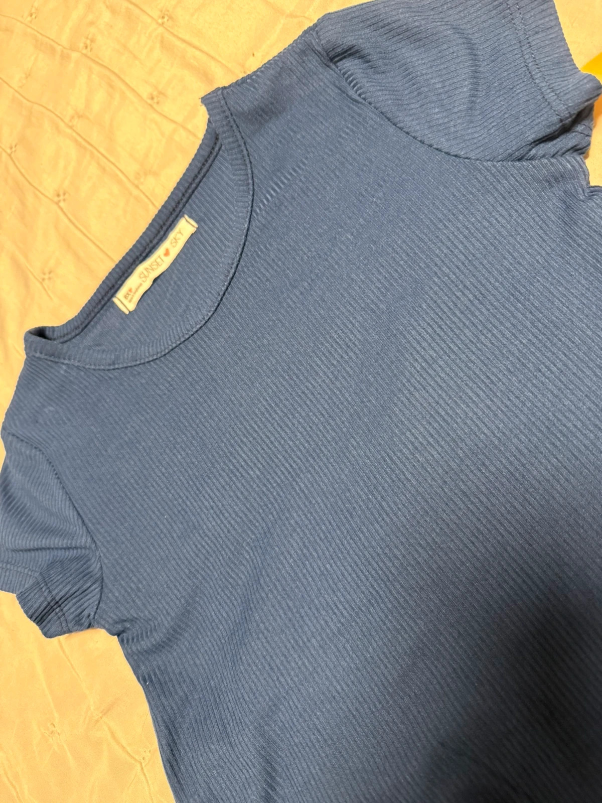 Camiseta top básica azul marino canalé niña talla 6años. Con etiqueta – Sunset Sky – taille 6 ans / 116 cm 3