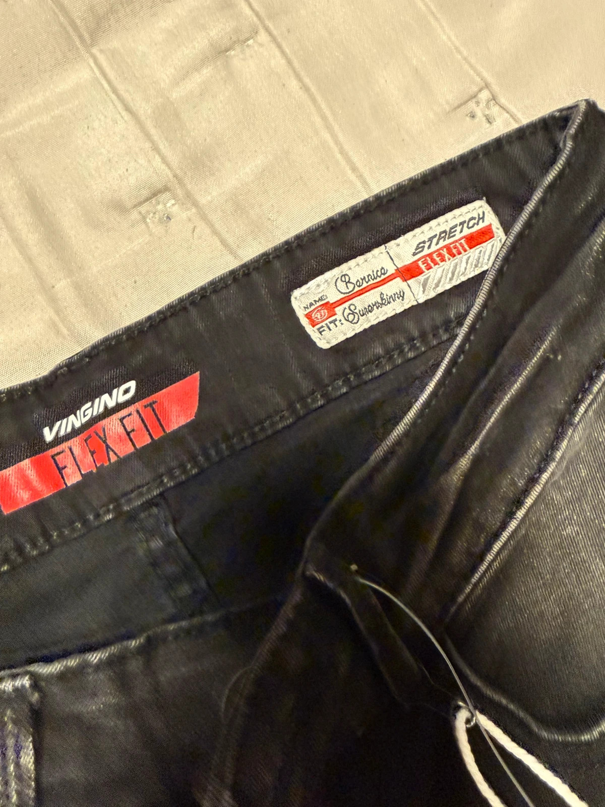 Jeans pitillo negros Vingino Flex Fit - Talla 12 (Nuevos con etiqueta) – Vingino – taille 12 ans / 152 cm 5