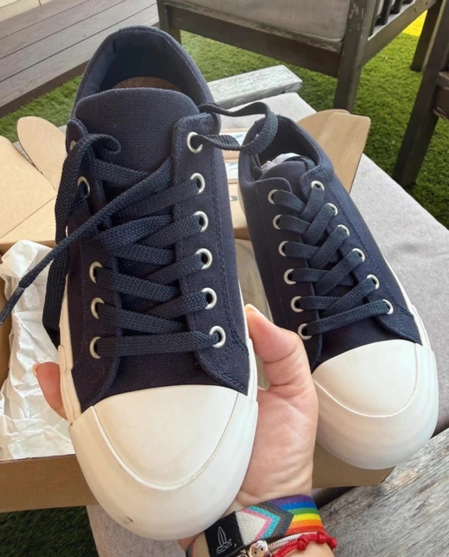 Zapatillas de lona cómodas y suela súper original. Nuevas, de la marca VULCAZ en talla 38 – VULCAZ – taille 38 3